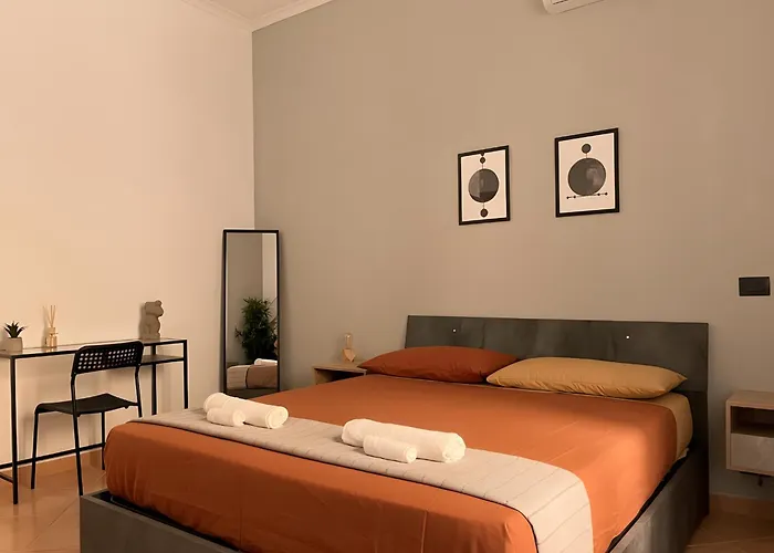 Orpheus Apartment *