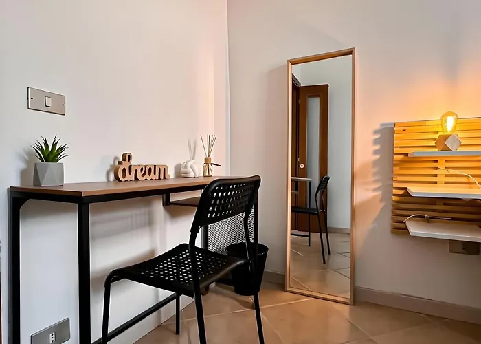 Orpheus Apartment *